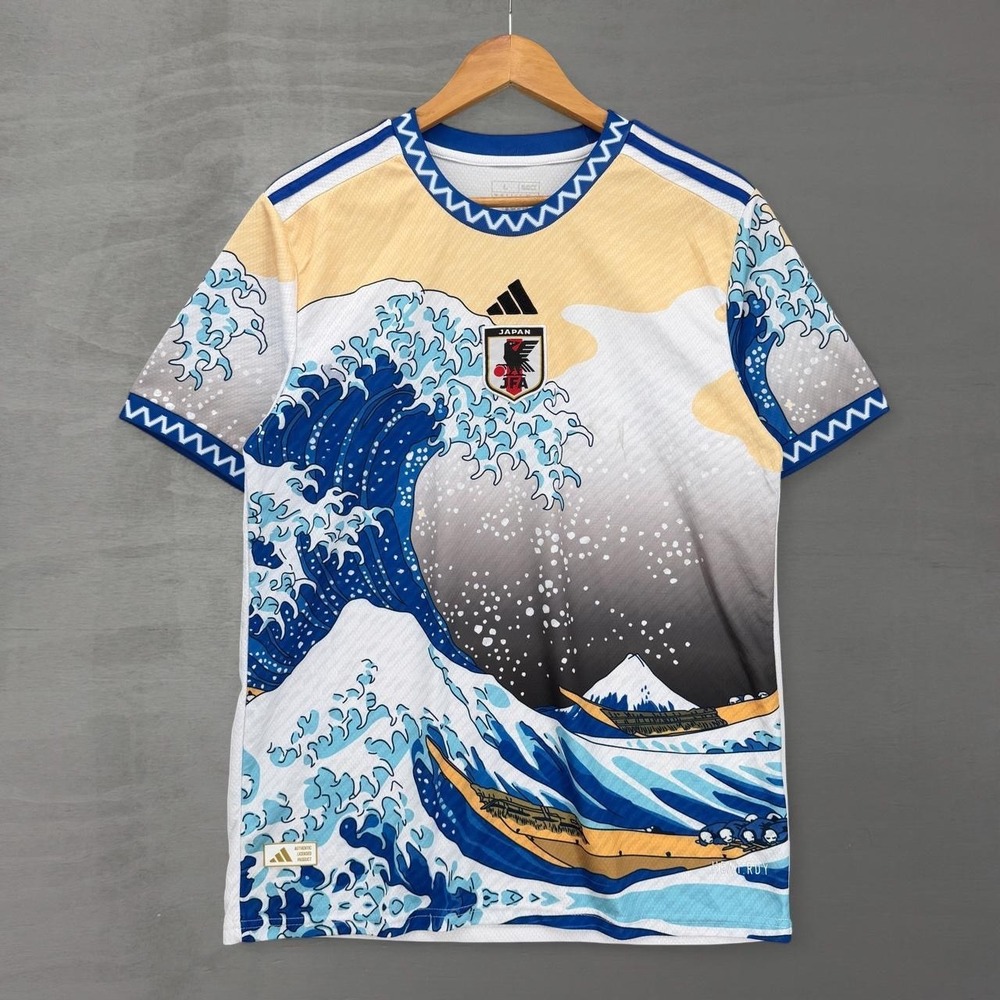 Adidas Japan Soccer Jersey White Great Wave Ocean Hokusai Graphic Size Large